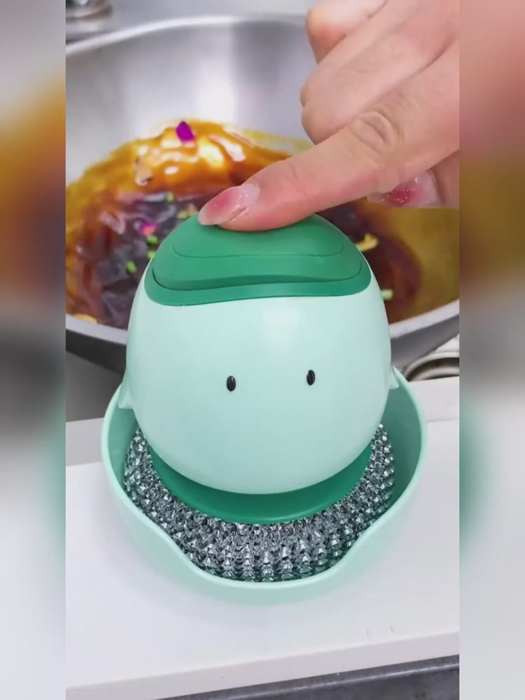 Demo of self-dispensing dish brush 