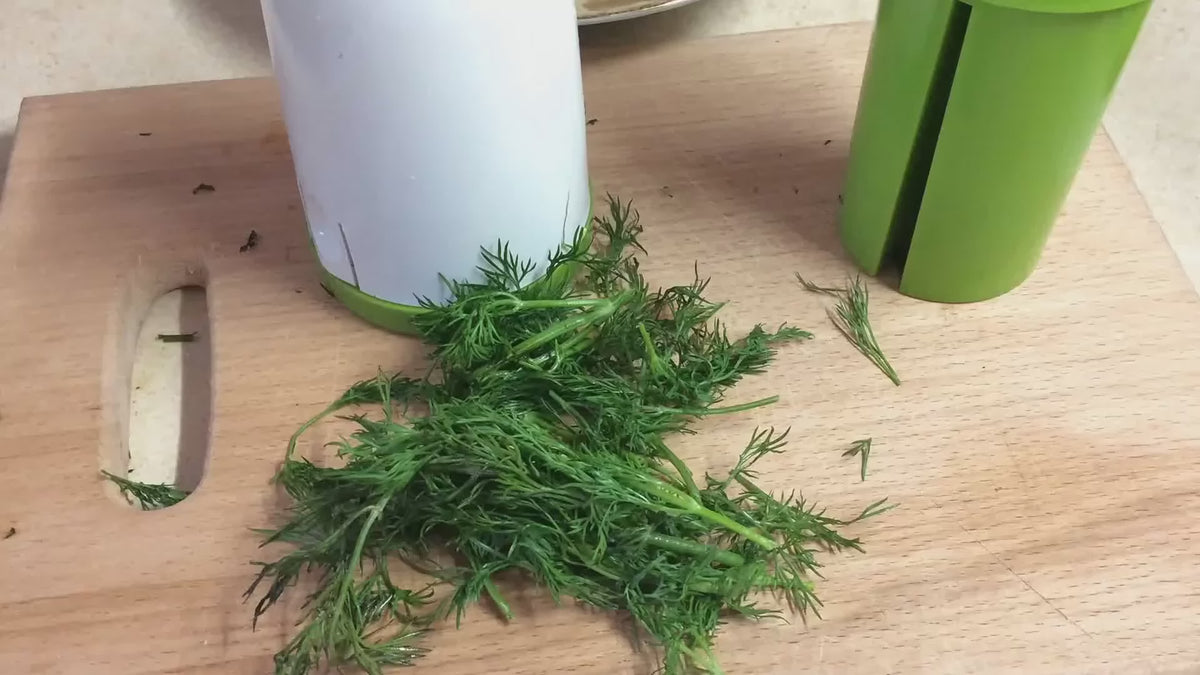 Parsley shredder from Craftique-a Demo